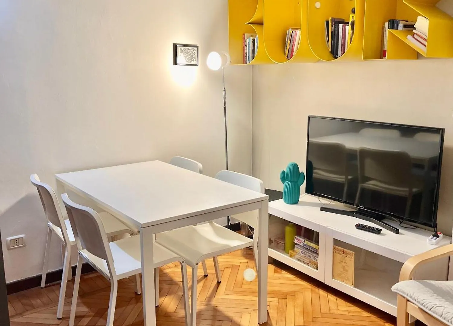 Acquabella Apartment contacts